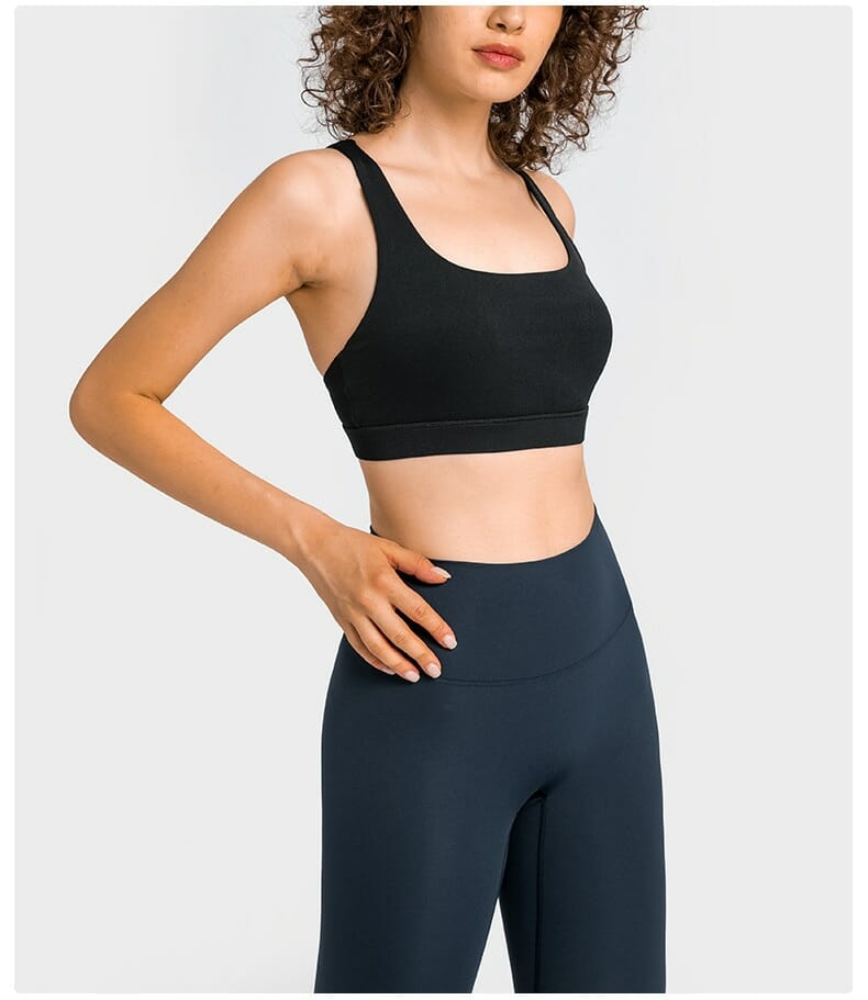 soutien-gorge de sport à boucle arrière et bretelles croisées avec coussinets